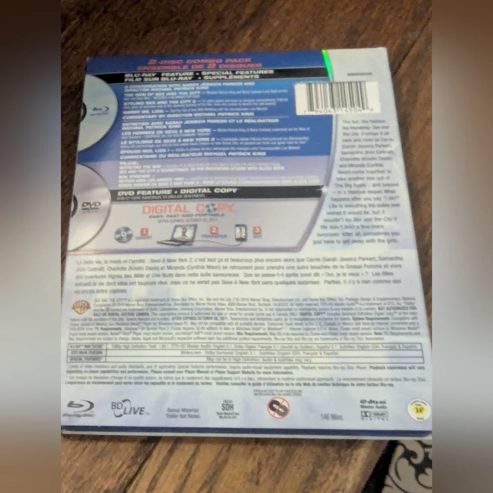 Sex and the City Movie Special Edition 4 disc, Sex and The City 2 Blue Ray & DVD - Picture 9 of 10